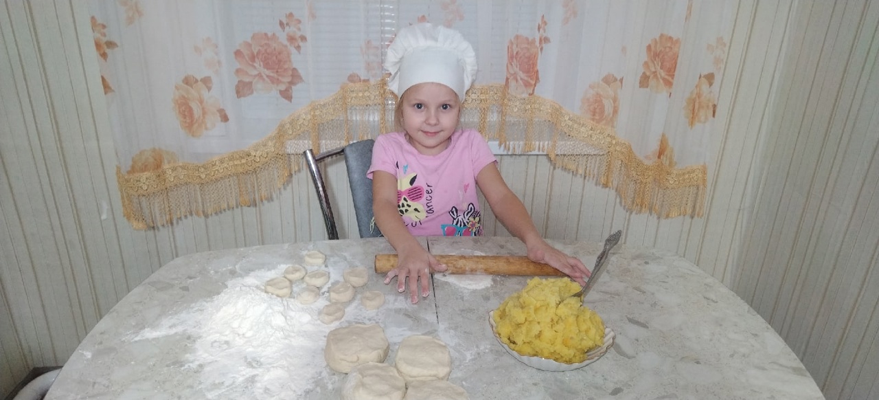 Блиц-конкурс &amp;quot;Семейные рецепты в школьное меню&amp;quot;.